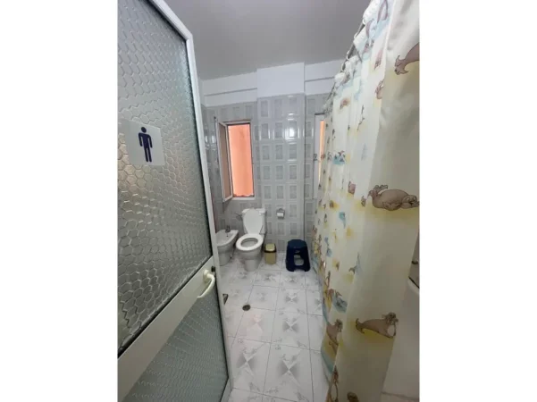Tirane, shitet apartament 2+1+Aneks+Ballkon Kati 6, 131 m² 262.000 € 