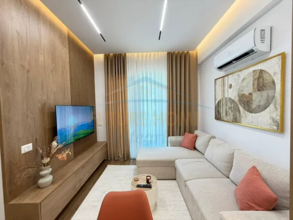 Tirane, shitet 1+1+Aneks+Ballkon Kati 3, 100.000 € (REZIDENCA OXA FRESK)