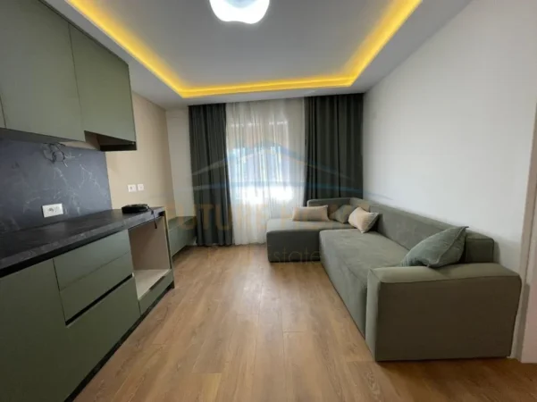 Tirane, shitet apartament 3+1+Aneks+Ballkon Kati 5, 123 m² 327.000 € 