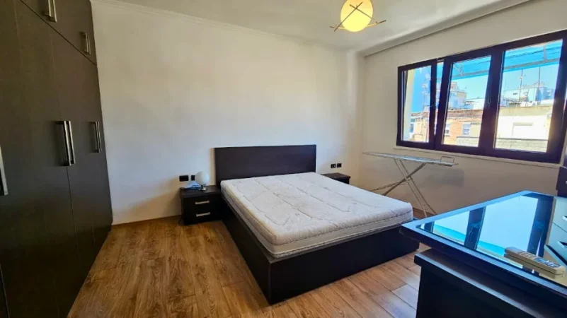 Tirane, shitet apartament 1+1 , 63 m² 145.000 € (Myslym Shyri)