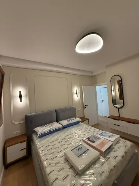 Tirane, jepet me qera apartament 2+1 Kati 6, 70 m² 1.060 € (reshit petrela)