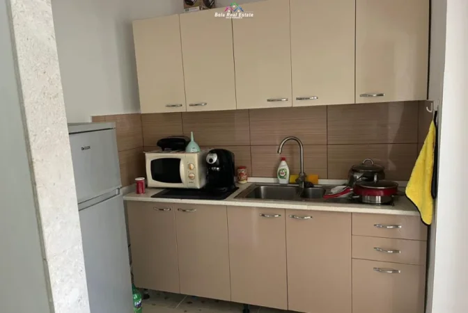 Tirane, jepet me qera apartament 1+1+Aneks Kati 4, 72 m² 475 € (oxhaku)