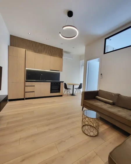 Shqiperi, shitet apartament 1+1+Ballkon Kati 1, 50 m² 115.000 € 