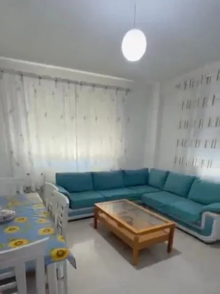 Tirane, jepet me qera apartament 2+1 Kati 2, 100 m² 500 € (Rruga Besa)