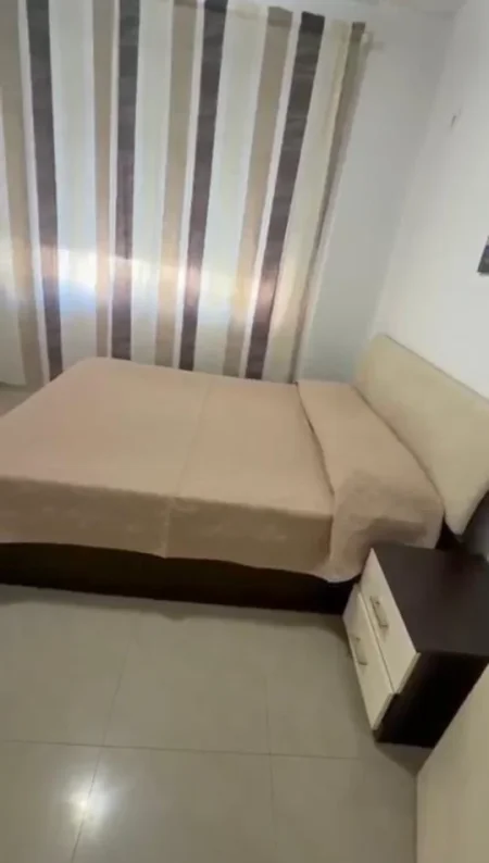 Tirane, jepet me qera apartament 2+1 Kati 2, 100 m² 500 € (Rruga Besa)