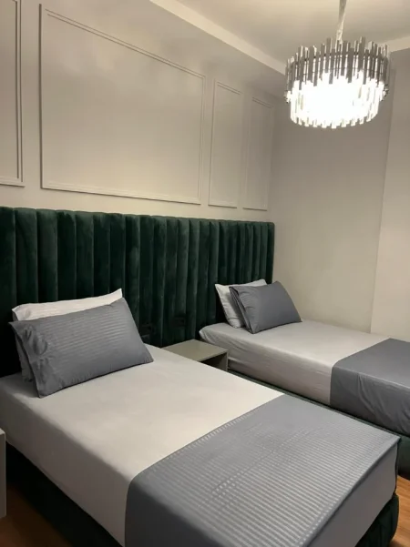 Tirane, shitet apartament 2+1+Ballkon Kati 3, 108 m² 300.000 € (TEG)