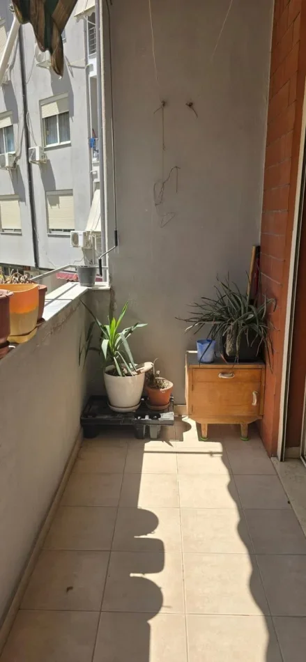 Tirane, jepet me qera apartament 2+1 Kati 2, 100 m² 450 € (Astir)