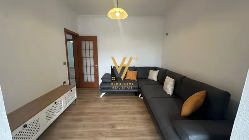 Tirane, jepet me qera apartament 2+1+Ballkon Kati 5, 75 m² 820 € (SHESHI WILLSON)