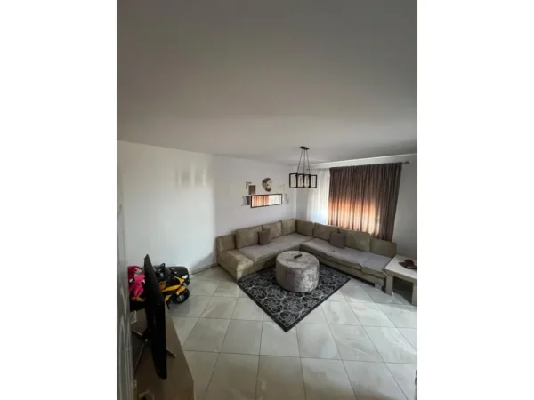 Shqiperi, shitet apartament 1+1 Kati 6, 60 m² 103.000 € (Laprake Gold143001)