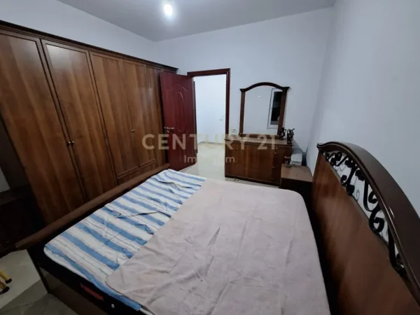 Tirane, jepet me qera apartament 1+1 , 64 m² 400 € (Astir IMP142979)
