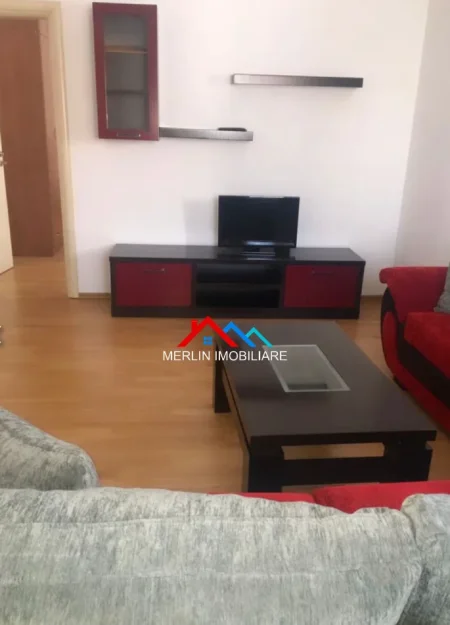 Tirane, jepet me qera apartament 3+1+Ballkon Kati 4, 120 m² 630 € (RRUGA E ELBASANIT)