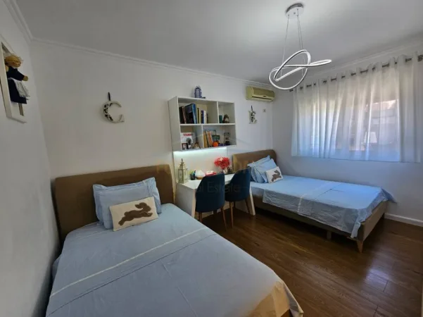 Shitet apartament 2+1+Ballkon Kati 4, 150.000 €