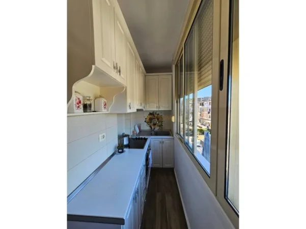 Shitet apartament 2+1+Ballkon Kati 4, 150.000 €