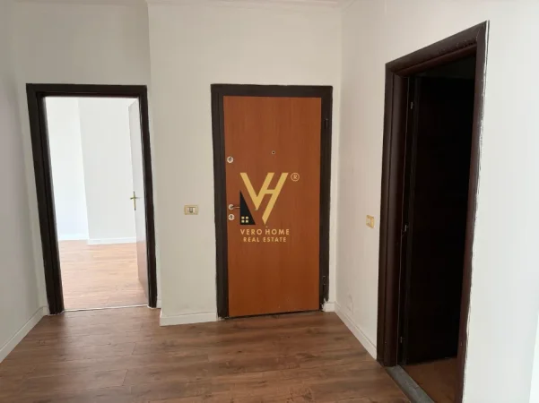 Tirane, shitet apartament 2+1+Ballkon Kati 3, 90 m² 140.000 € (ASTIR)