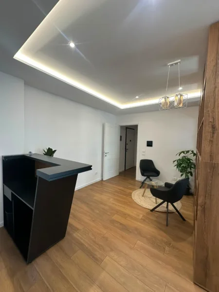 Tirane, jepet me qera zyre Kati 3, 130 m² 1.420 € (Lake View Residence)