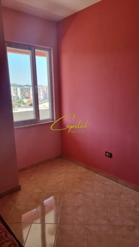 Tirane, jepet me qera apartament 2+1 Kati 7, 100 m² 400 € (YZBERISHT)