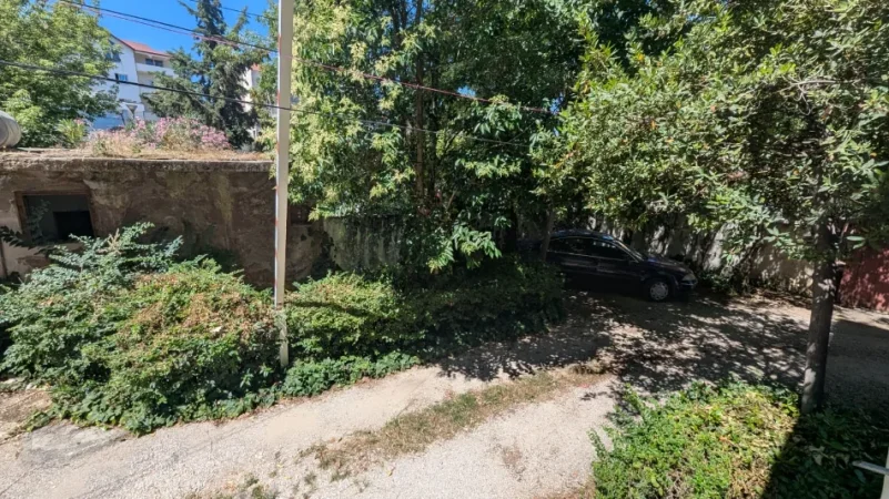 Shqiperi, jepet me qera apartament 1+1+Aneks+Ballkon , 425 € (Artan Lenja)