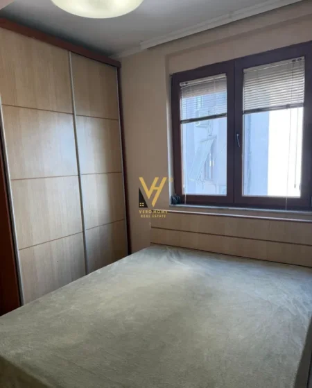 Tirane, shitet apartament 2+1+Ballkon Kati 7, 87 m² 260.000 € (BULEVARDI ZOGU I PARE)