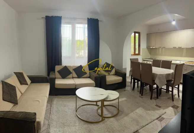 Tirane, jepet me qera apartament 2+1 Kati 1, 80 m² 350 € (RRUGA E DIBRES)