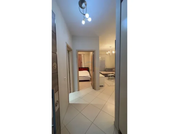 Tirane, shitet apartament 1+1 Kati 7, 58 m² 115.000 € (Bedri Karapici)