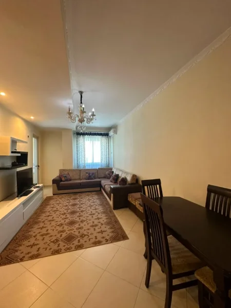 Tirane, jepet me qera apartament 1+1+Ballkon Kati 5, 76 m² 450 € (Astir/Rr.Teodor Keko)