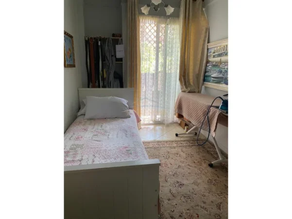 Tirane, shitet apartament 3+1 Kati 4, 151 m² 226.500 € (Fresk)