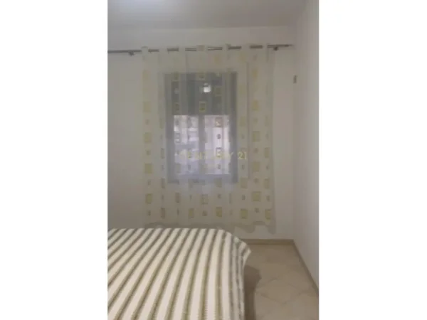 Tirane, jepet me qera apartament 1+1 Kati 4, 53 m² 350 € (Fresk Legacy143022)