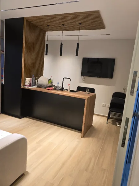 Golem, jepet me qera apartament 1+1+Ballkon Kati 3, 50 m² 60 € (Pallat i ri perball Kopleksit Freskia, prane Market Baze)