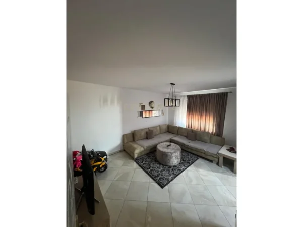 Tirane, shitet apartament 1+1+Ballkon Kati 6, 60 m² 103.000 € 