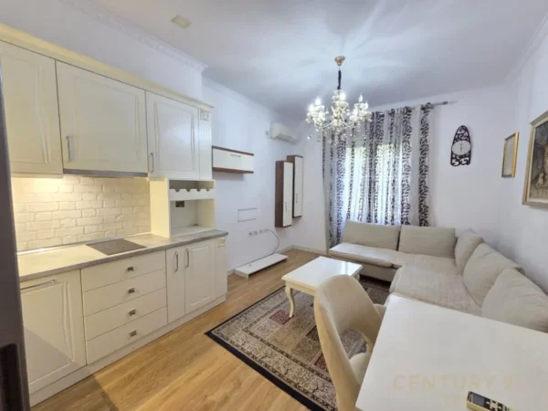 Tirane, jepet me qera apartament Kati 2, 74 m² 750 € (Blloku bot143019)