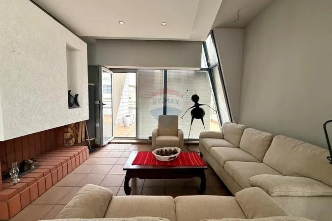 Tirane, shitet apartament 4+1 , 600.000 € (Selvia)