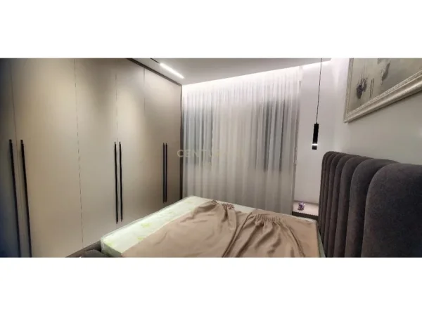 Tirane, jepet me qera apartament 1+1 Kati 4, 70 m² 600 € (Astir Legacy129011)