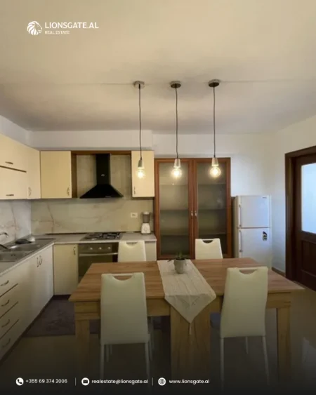 Tirane, jepet me qera apartament 2+1 Kati 5, 85 m² 680 €