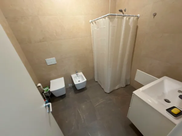 Tirane, shitet apartament 1+1+Ballkon Kati 9, 66 m² 120.000 € (Bulevardi Migjeni)