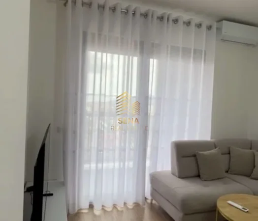 Tirane, jepet me qera apartament 1+1+Ballkon Kati 7, 60 m² 550 € (Bulevardi i Ri)