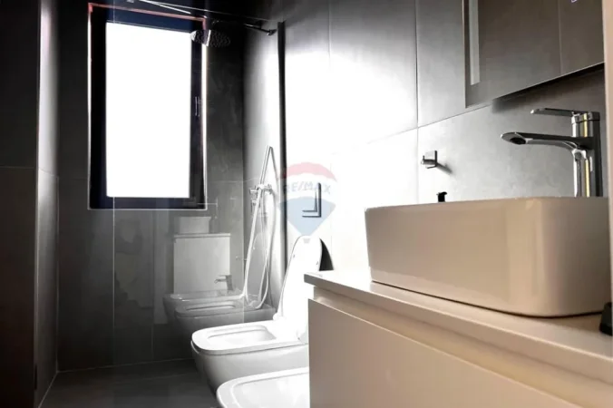 Tirane, jepet me qera apartament 1+1 Kati 4, 47 m² 470 € (Myslym Shyri)