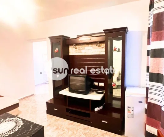 Shkoder, jepet me qera apartament 2+1 Kati 3, 65 m² (QENDER)