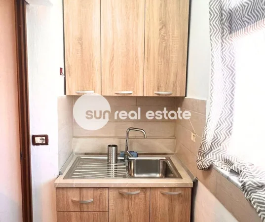 Shkoder, jepet me qera apartament 2+1 Kati 3, 65 m² (QENDER)