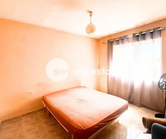 Shkoder, jepet me qera apartament 2+1 Kati 3, 65 m² (QENDER)