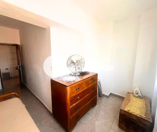 Shkoder, jepet me qera apartament 2+1 Kati 3, 65 m² (QENDER)