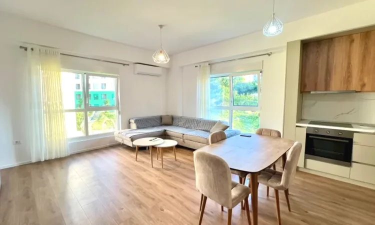Tirane, jepet me qera apartament 2+1 Kati 4, 110 m² 500 € (Kompleksi Mangalem 21 | Kaimi, Ali Dem)