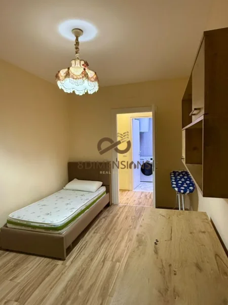 Tirane, jepet me qera apartament 2+1+Ballkon Kati 6, 89 m² 750 € (don bosko)