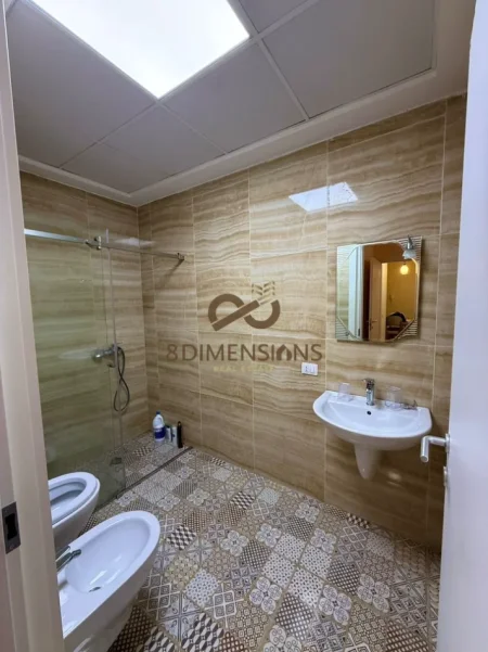 Tirane, jepet me qera apartament 2+1+Ballkon Kati 6, 89 m² 750 € (don bosko)