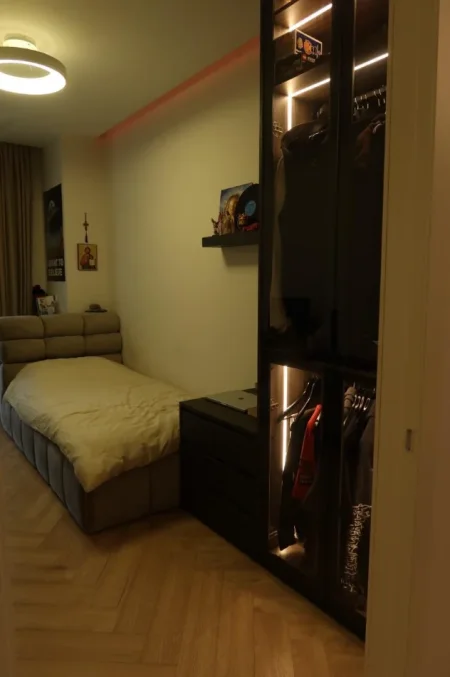 Tirane, shitet apartament 3+1+Aneks+Ballkon Kati 4, 126 m² 650.000 € (Lake View Residence Rruga e Kosovareve)
