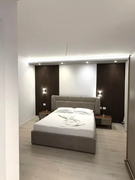Shqiperi, jepet me qera apartament 2+1 , 117 m² 800 € 