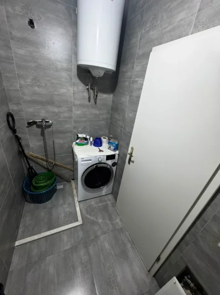 Tirane, shitet apartament 2+1+Ballkon Kati 6, 95 m² 159.000 € (Ali Demi | Kompleksi Mangalem21)