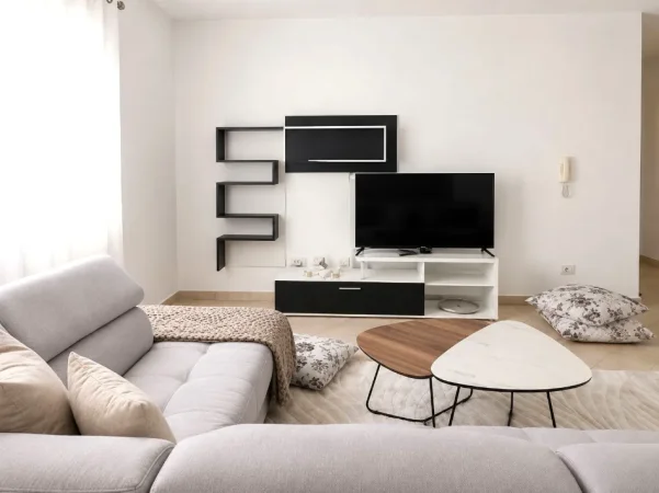 Tirane, jepet me qera apartament 2+1+Ballkon , 104 m² 650 € 