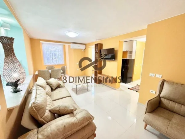Tirane, jepet me qera apartament 2+1+Ballkon Kati 2, 72 m² 750 € (sheshi willson)
