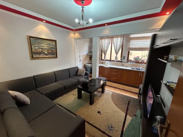 Tirane, jepet me qera apartament 1+1 Kati 5, (rruga e kavajes)
