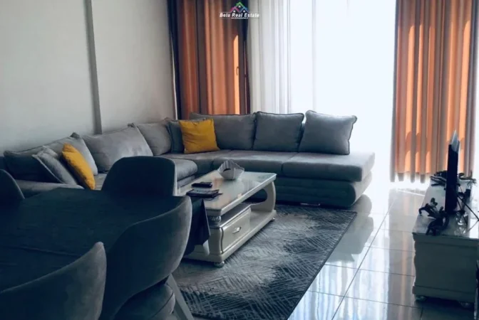 Tirane, jepet me qera apartament 2+1 Kati 2, 105 m² 850 € (Rruga Tafaj)
